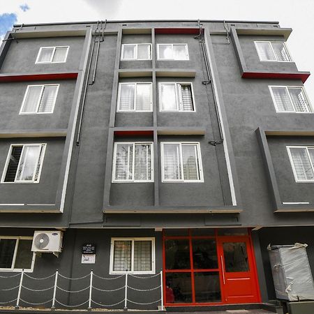 Townhouse Sarvar Hospitality Near Ascendas Park Square Mall Бенґалуру Екстер'єр фото